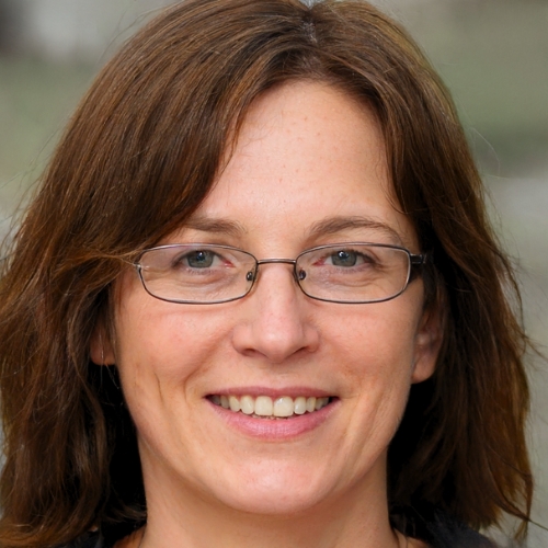 Dr. Katarzyna M. Nowak